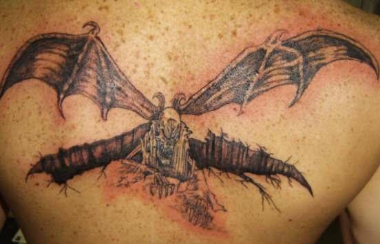 oberen rucken tattoo 1044