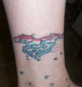 pferd tattoo 516
