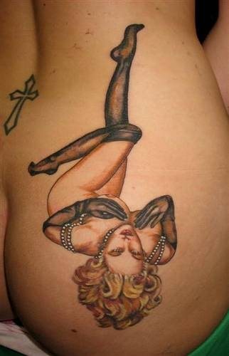 pin up tattoo 1010