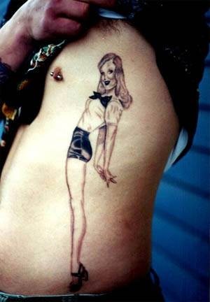 pin up tattoo 1034