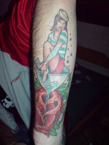 pin up tattoo 1037