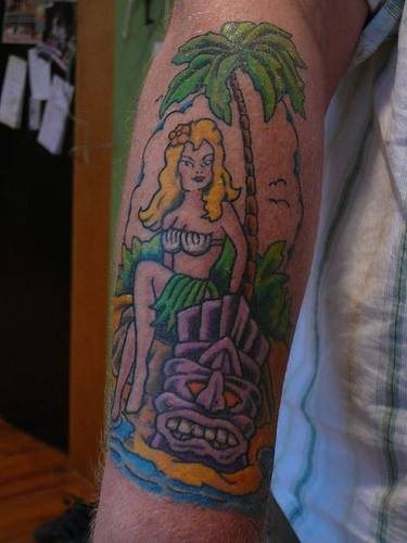 pin up tattoo 1042