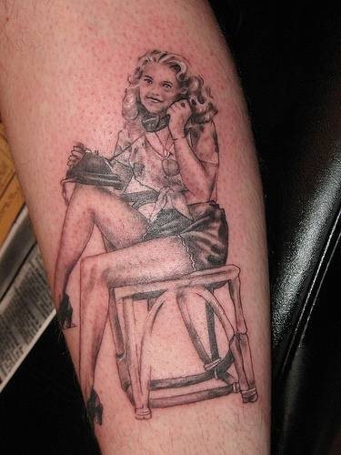 pin up tattoo 1045