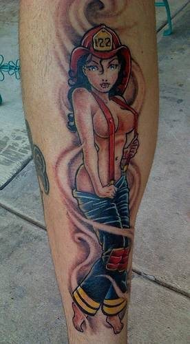 pin up tattoo 1050