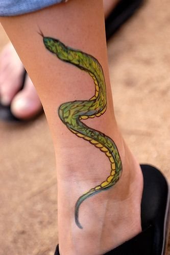 schlange tattoo 1092