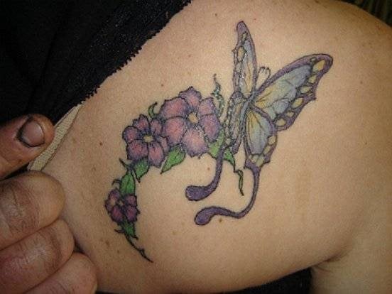 schmetterling tattoo 1047