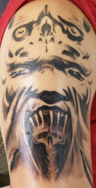 schulter tattoo 1032