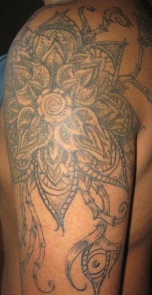 schulter tattoo 1048