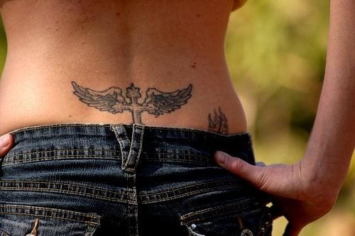 unteren rucken tattoo 583