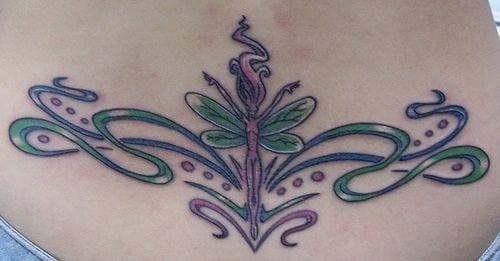 unteren rucken tattoo 584