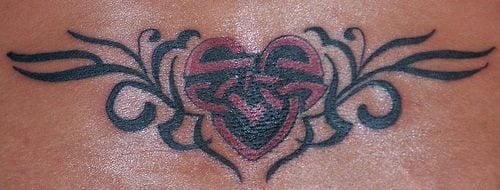 unteren rucken tattoo 585