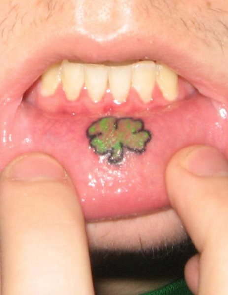 lippe tattoo 1047