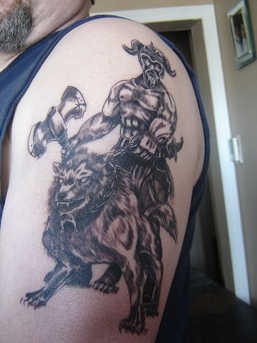 wikinger tattoo 1055