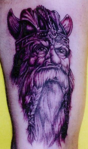 wikinger tattoo 1011