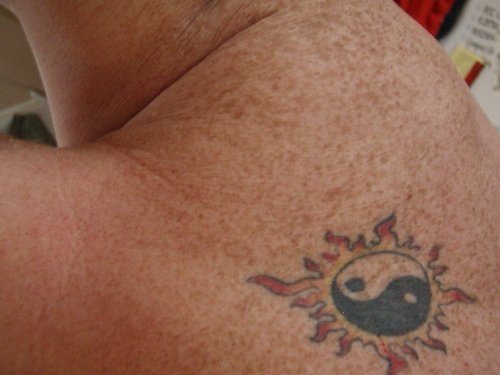 yin und yang tattoo 1035