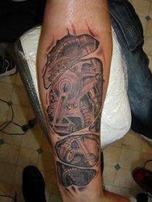 biomechanik tattoo 11