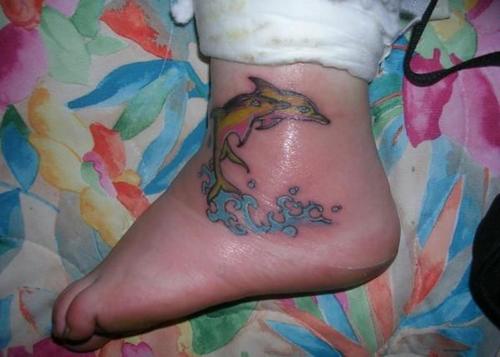 delphin tattoo 40