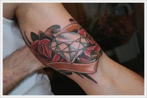 52 Tattoos von Diamanten, Edelsteinen und Brillanten