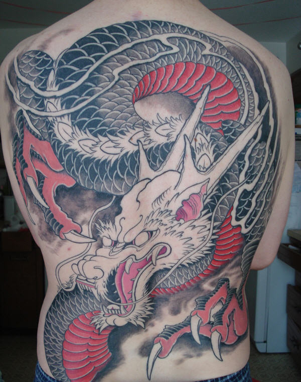 drache tattoo 09