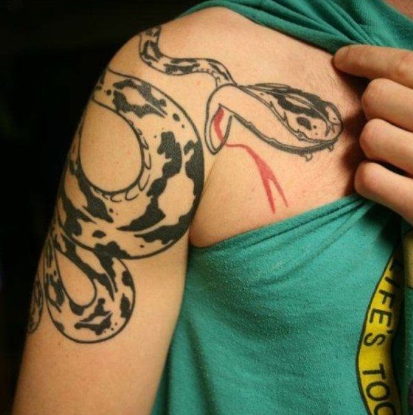 kobra tattoo 21