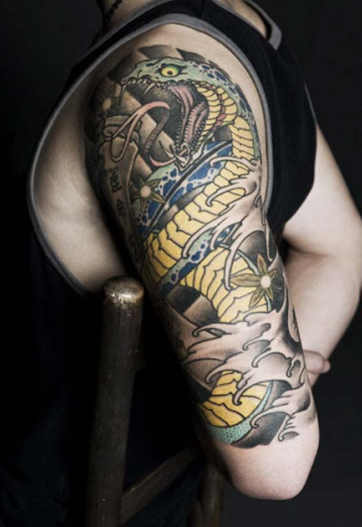 kobra tattoo 43