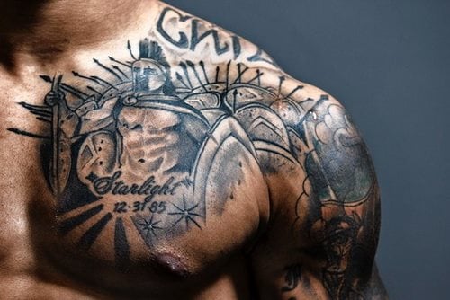 Brust tattoo mann motive Brust Tattoo