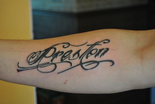 name tattoo 23