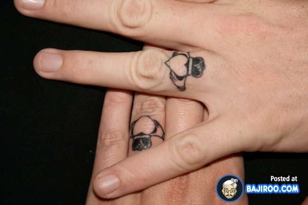 ring tattoo 31