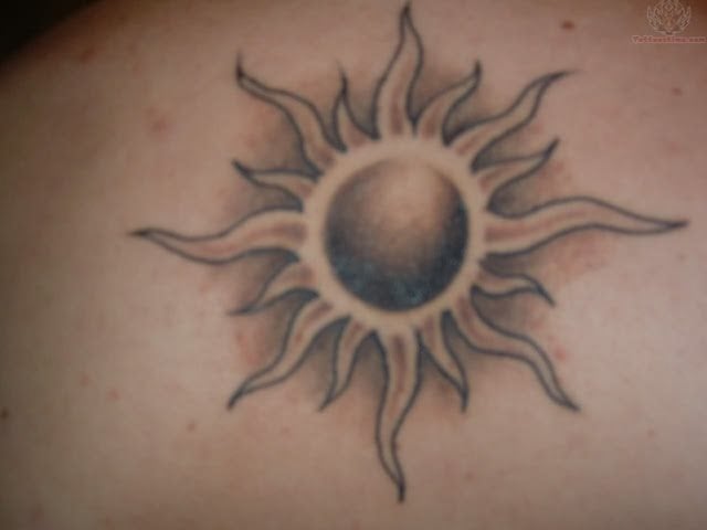 sonne tattoo 07