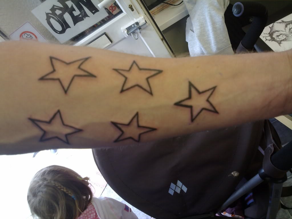 sterne tattoo 01