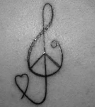 violinschlussel tattoo 32