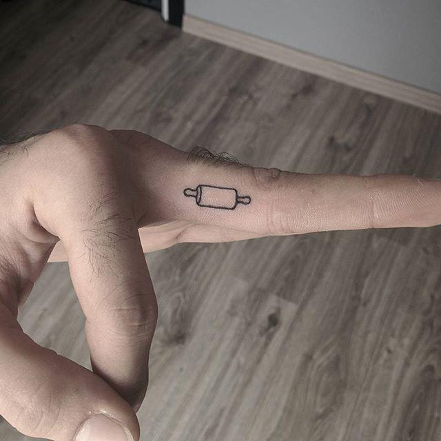 Fingern Tattoo 115