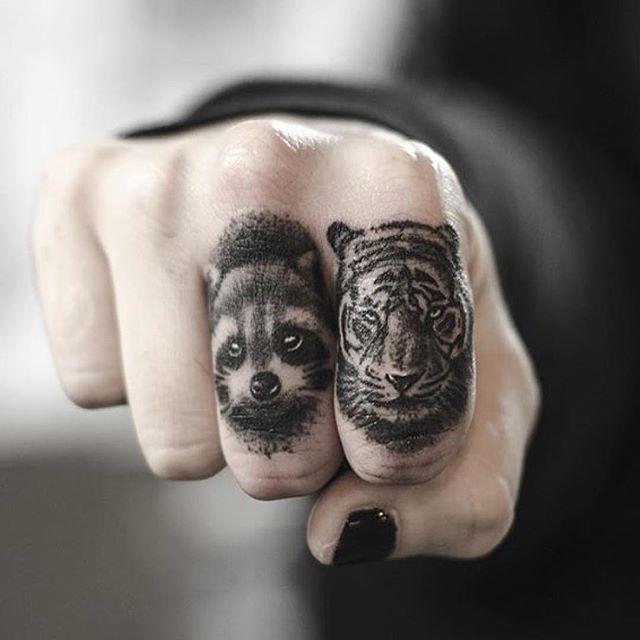 Fingern Tattoo 27