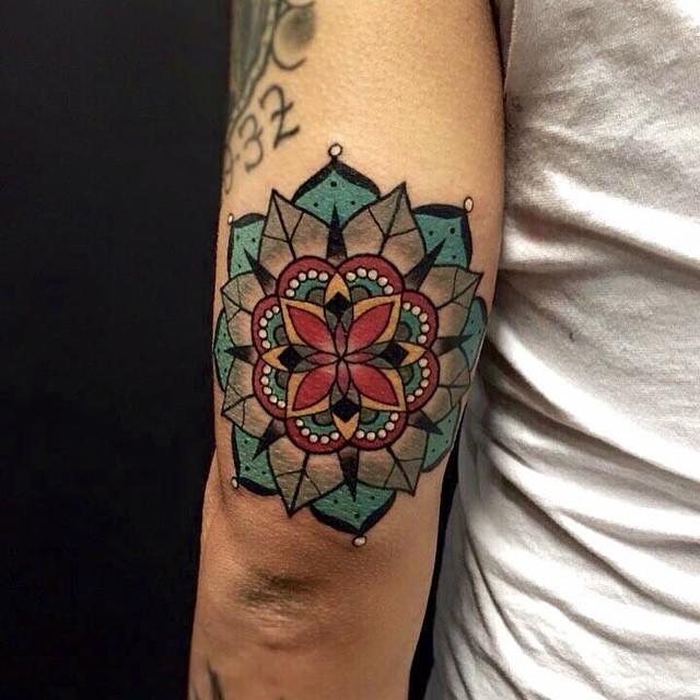 Mandala Tattoo 69