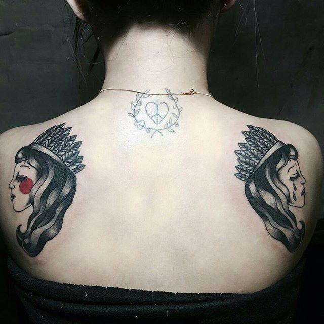 Rucken Frau Tattoo 29