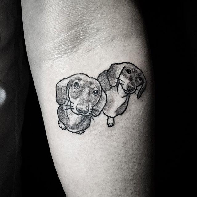 hund tattoo 89