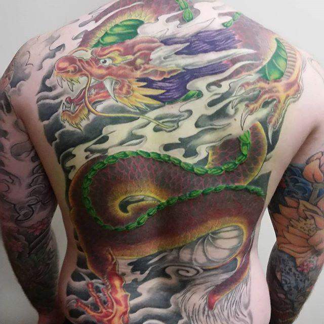 Drache Tattoo 19