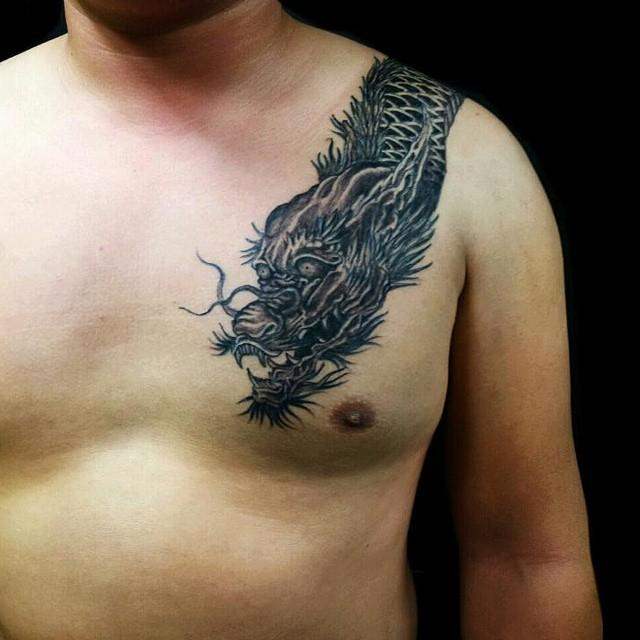 Drache Tattoo 75