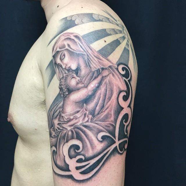Jungfrau Maria Tattoo 19