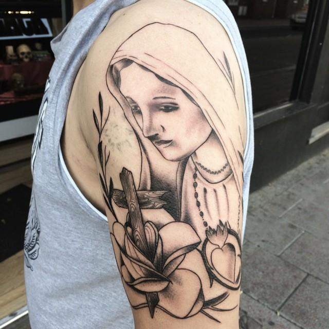 Jungfrau Maria Tattoo 81