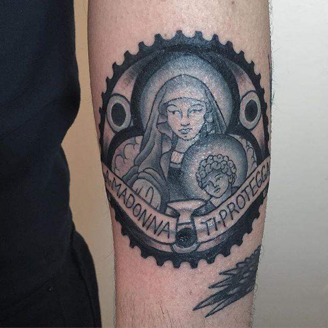 Jungfrau Maria Tattoo 85
