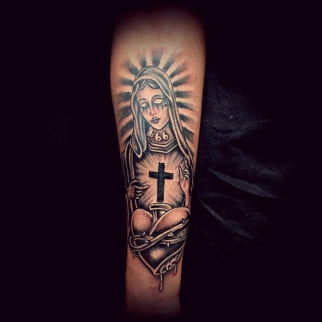 Jungfrau Maria Tattoo 89