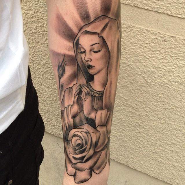 Jungfrau Maria Tattoo 95