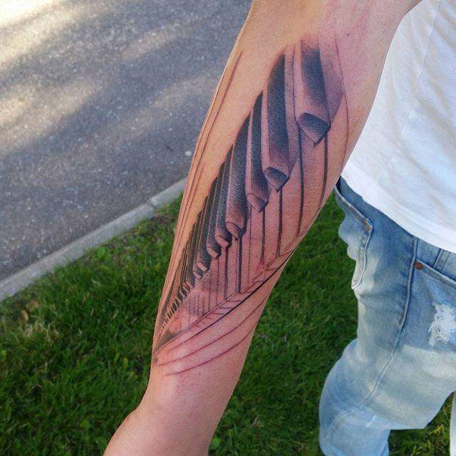 Musik Tattoo 103