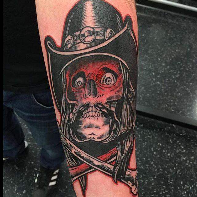 Totenkopf Tattoo 43