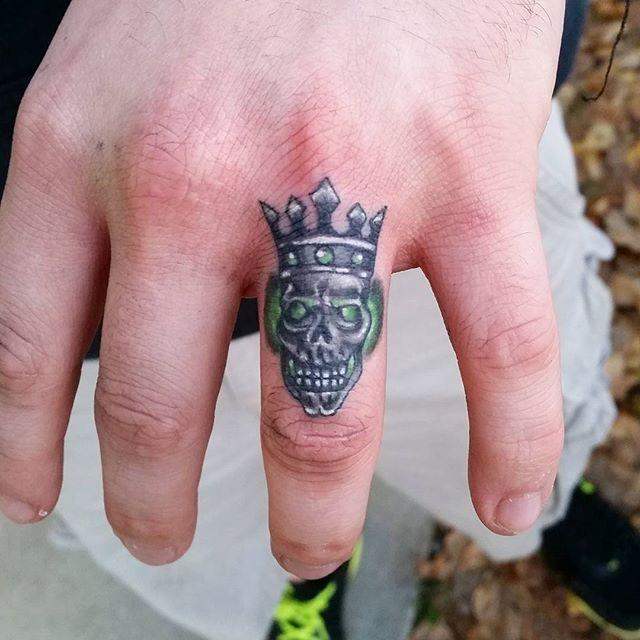 Totenkopf Tattoo 87