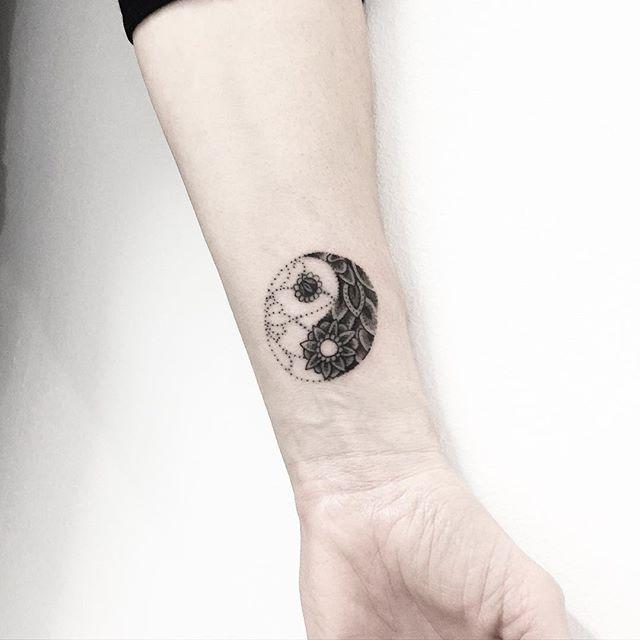 Yin und Yang Tattoo 117