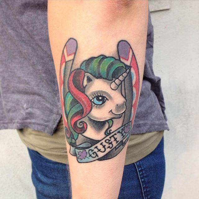 Einhorn Tattoo 121