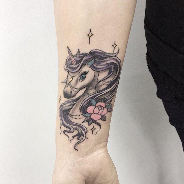 Einhorn Tattoo 135