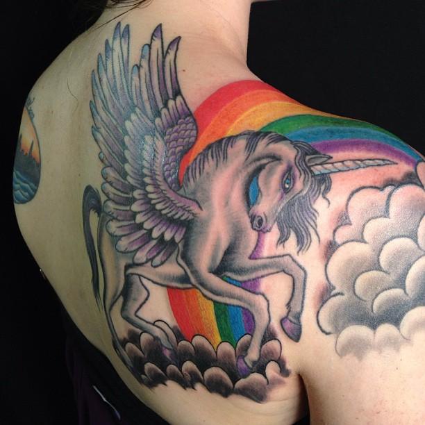 Einhorn Tattoo 27